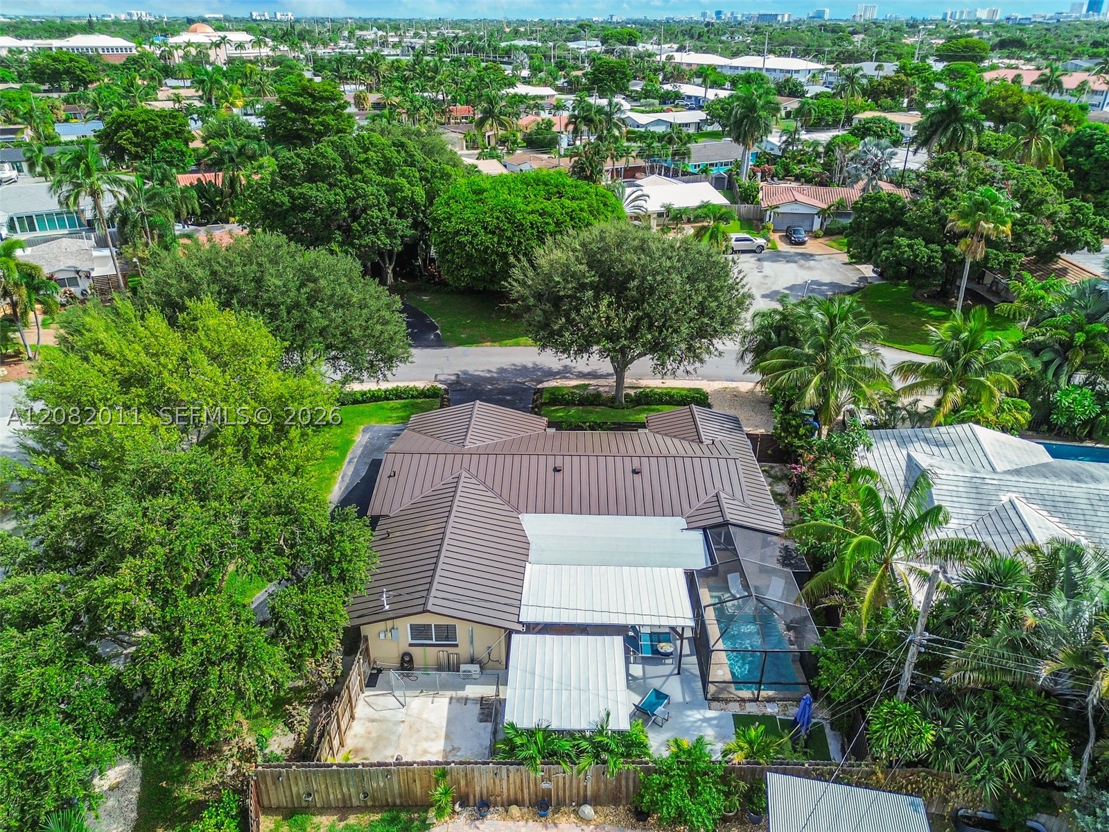 1718 NE 58th St, Fort Lauderdale FL 33334