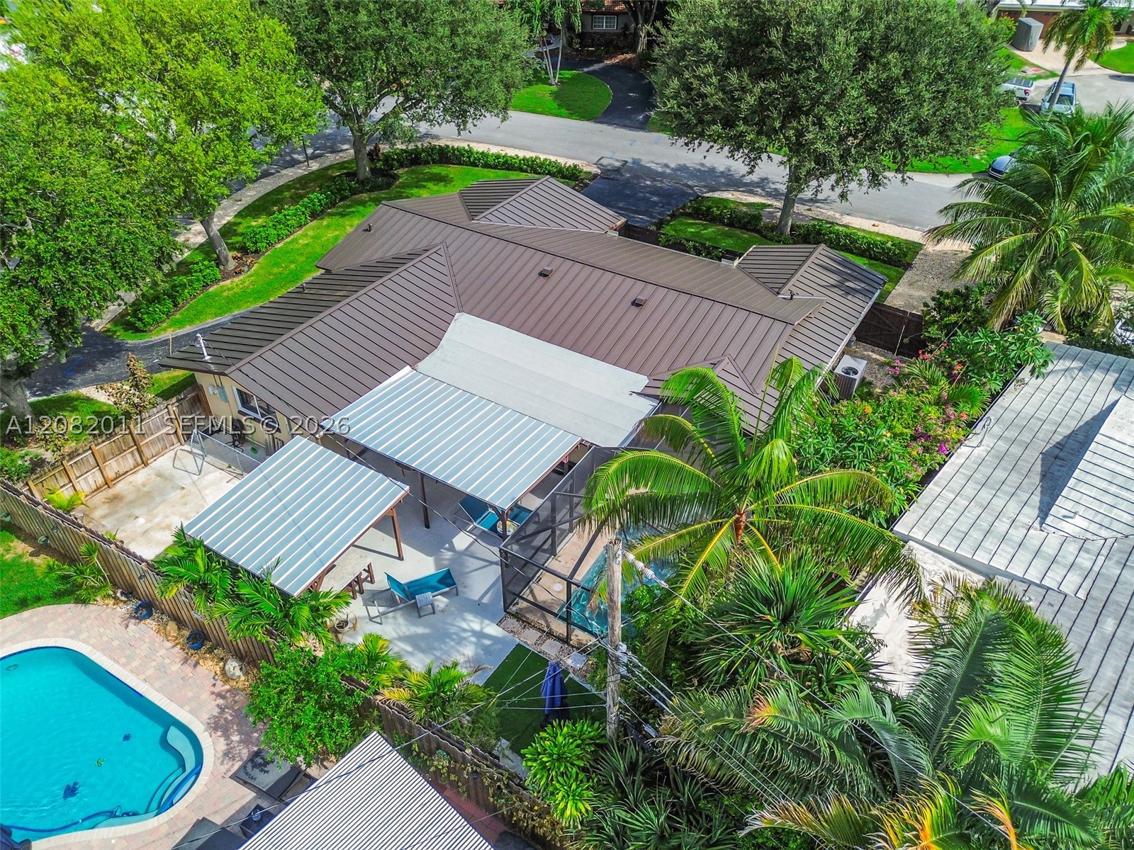 1718 NE 58th St, Fort Lauderdale FL 33334