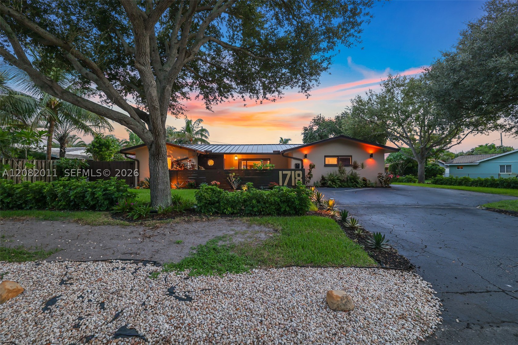 1718 NE 58th St, Fort Lauderdale FL 33334