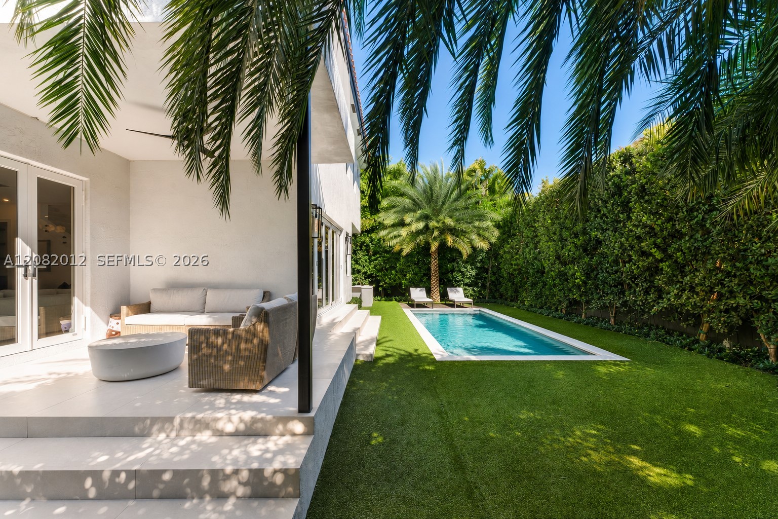 2181 N Bay Rd, Miami Beach FL 33140
