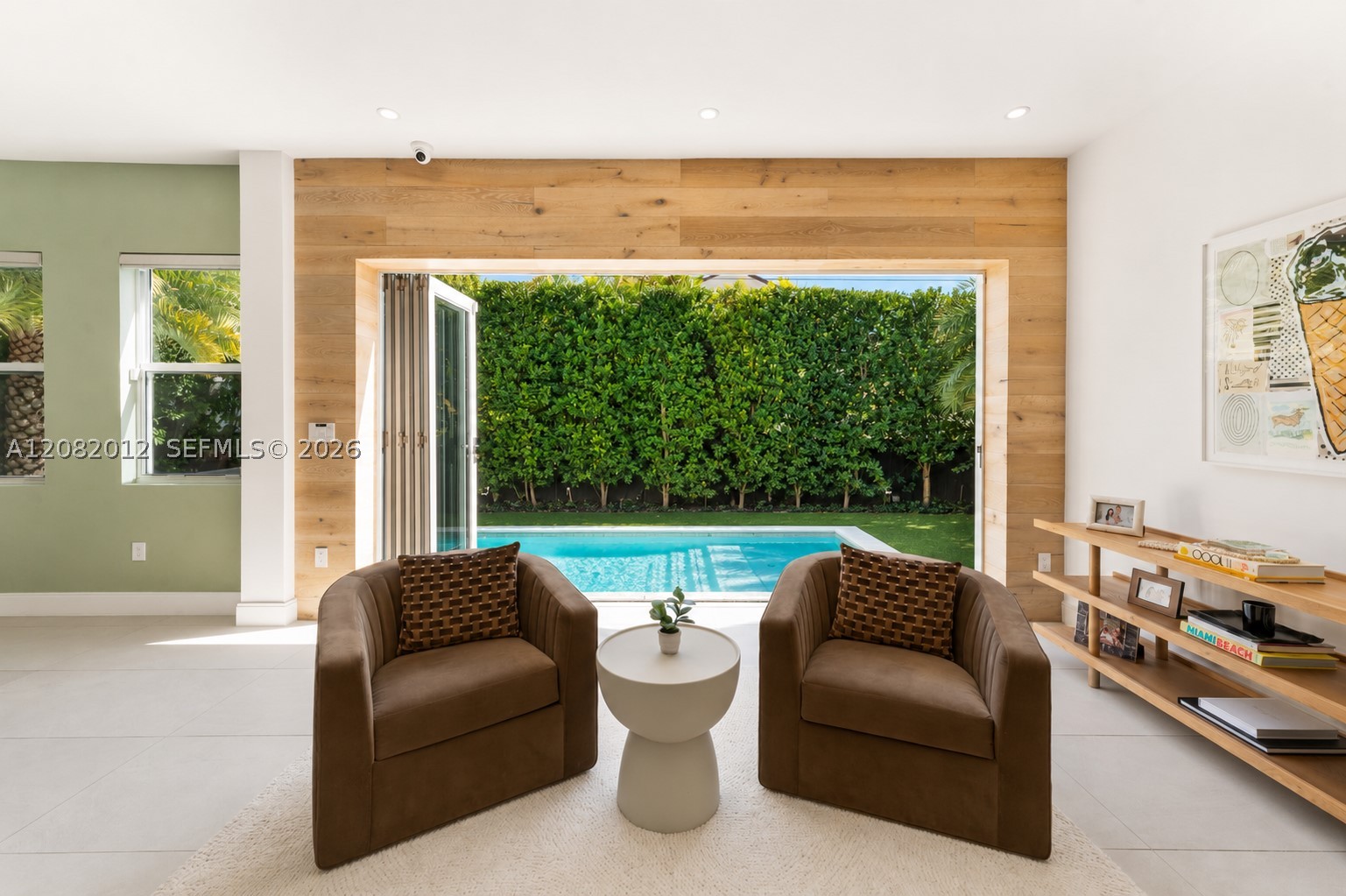 2181 N Bay Rd, Miami Beach FL 33140