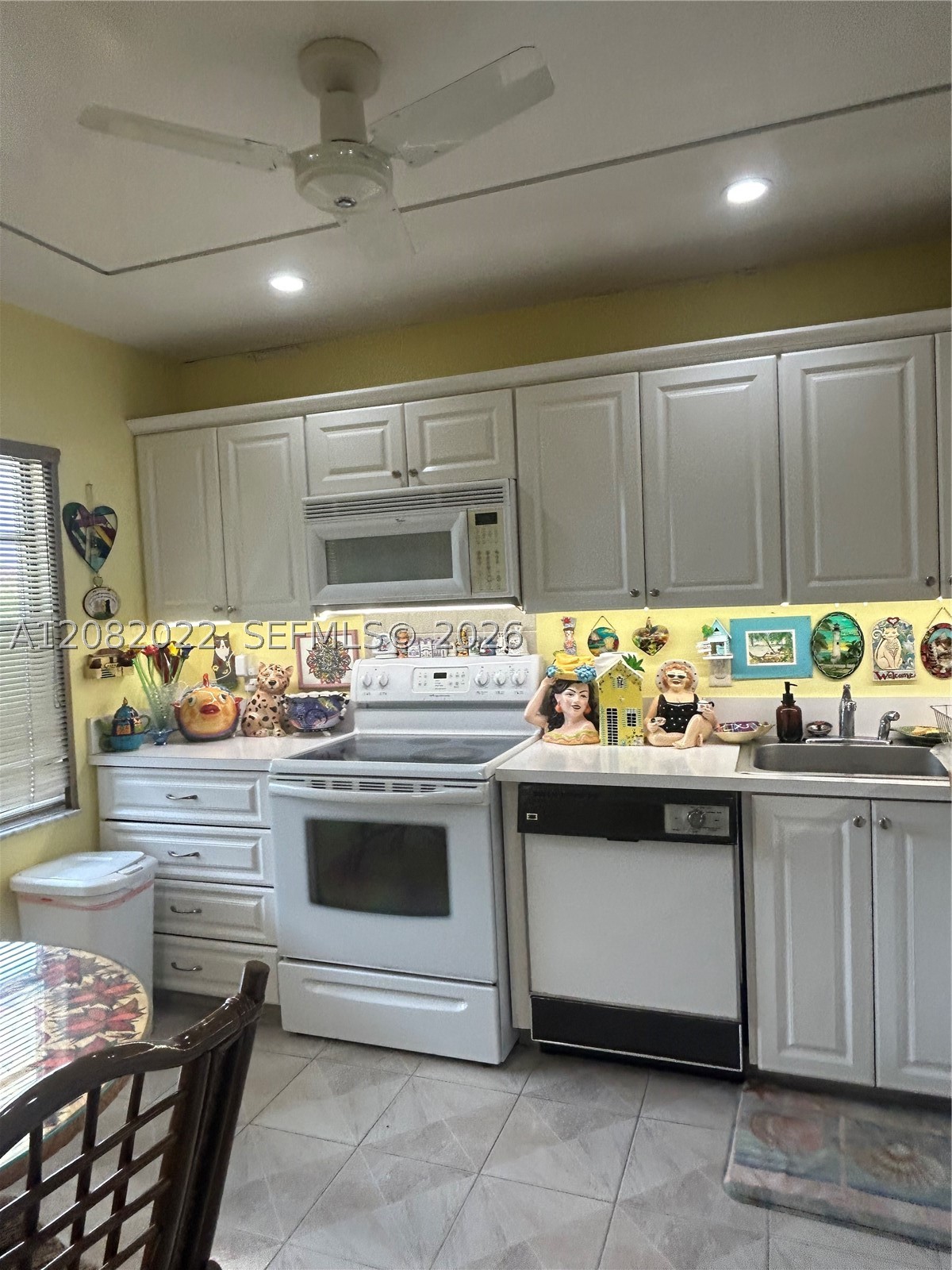9205 Pecky Cypress Ln #8F, Boca Raton FL 33428