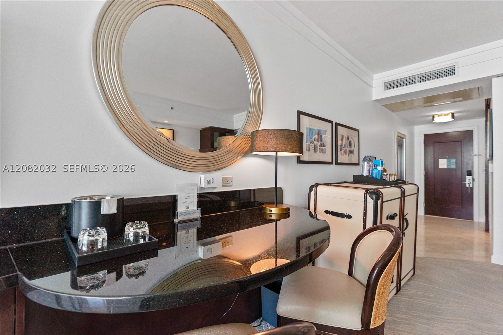 4391 Collins Ave #905, Miami Beach FL 33140