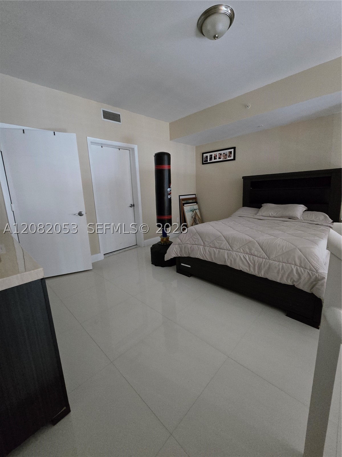 244 Biscayne Blvd #652, Miami FL 33132