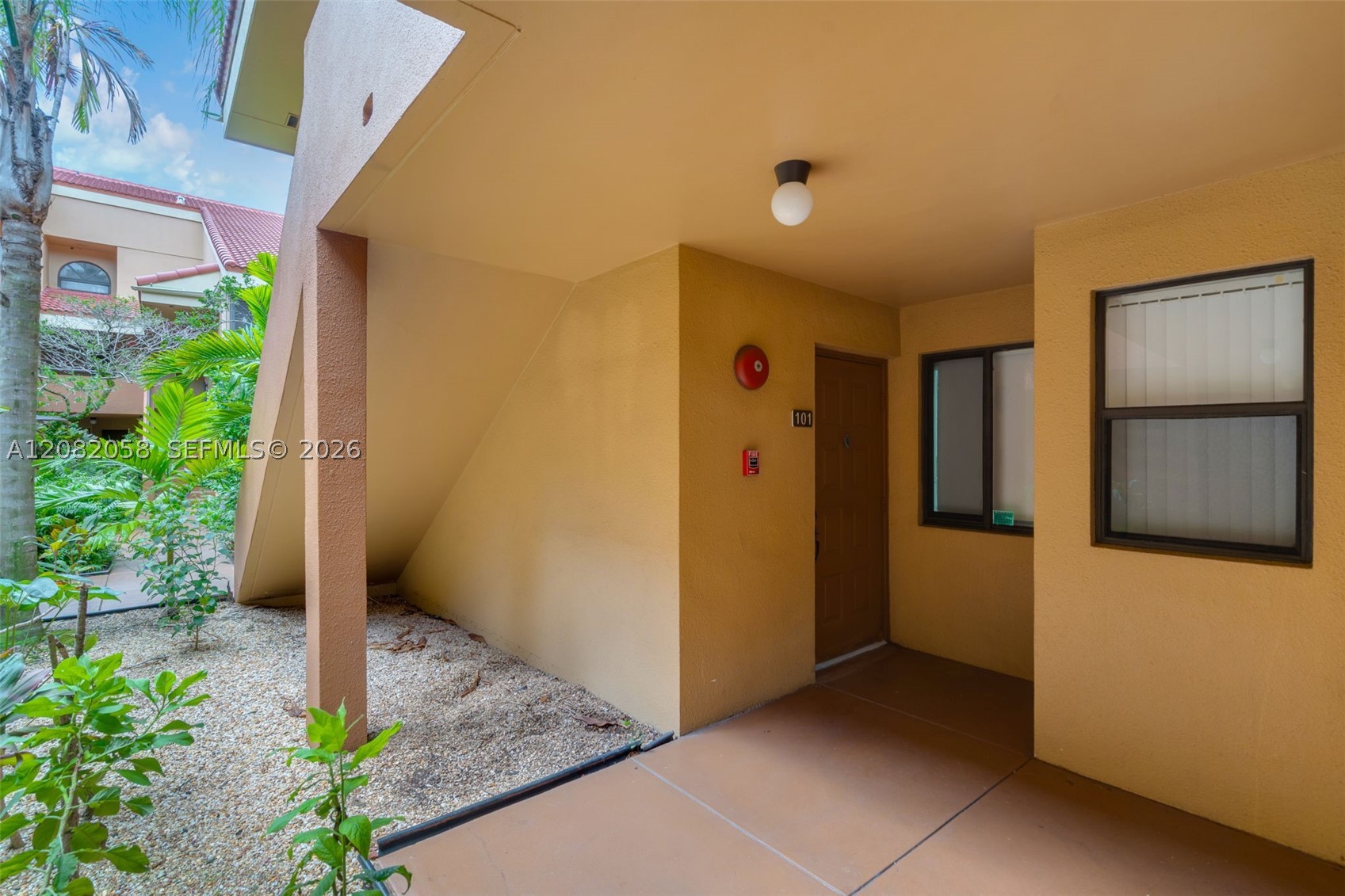 15495 Miami Lakeway N #101, Miami Lakes FL 33014