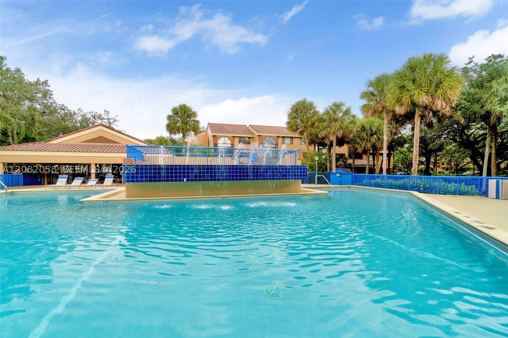 15495 Miami Lakeway N #101, Miami Lakes FL 33014