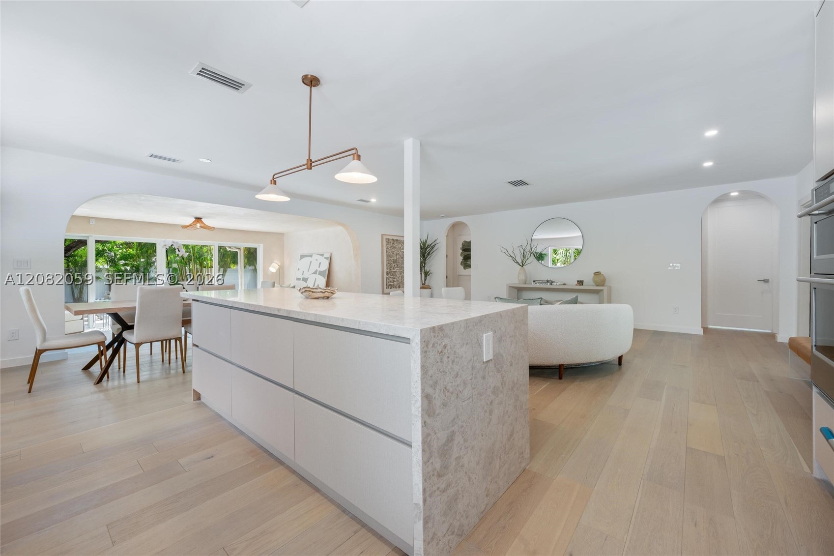 10619 NE 10th Pl, Miami Shores FL 33138