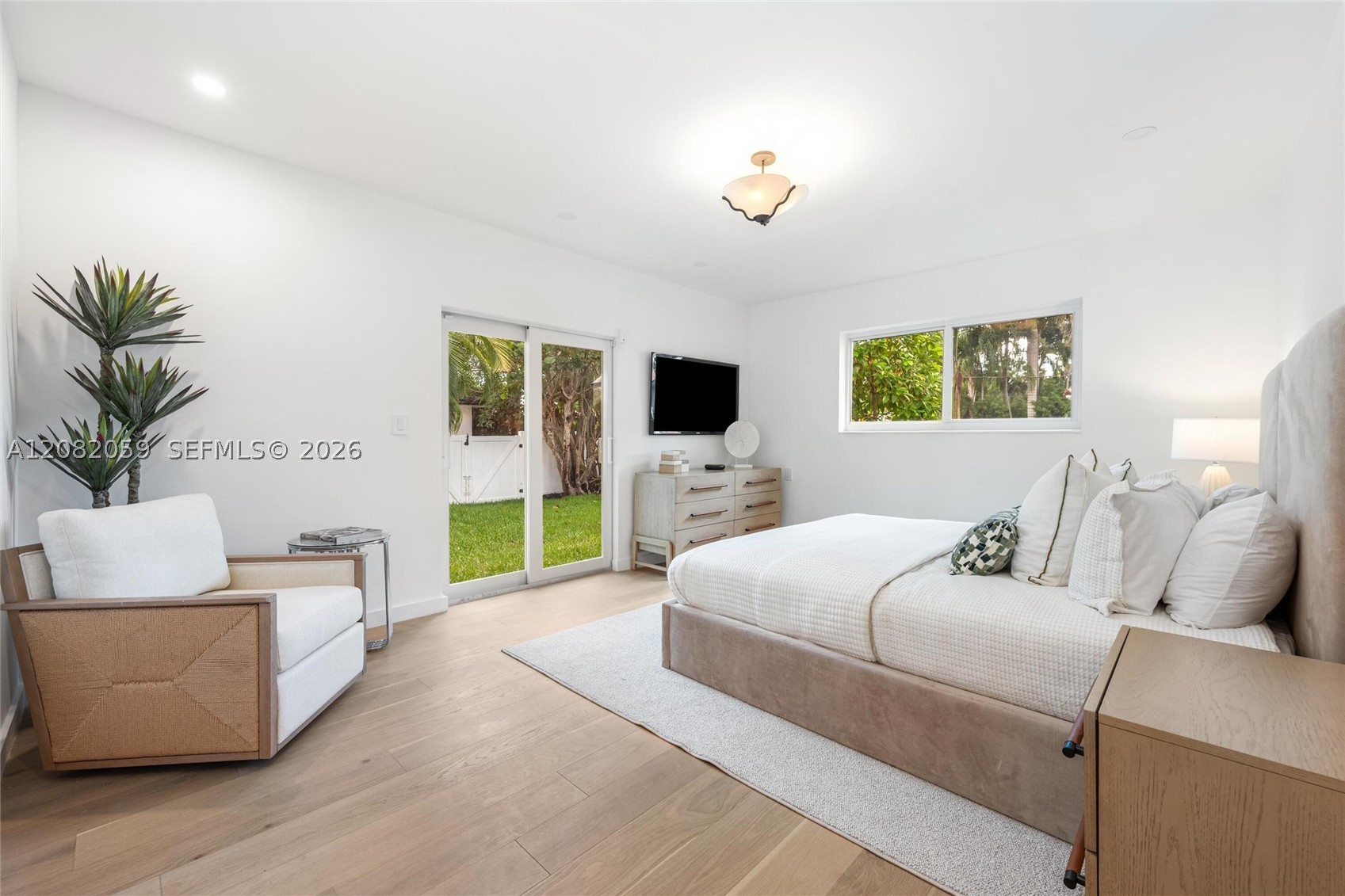 10619 NE 10th Pl, Miami Shores FL 33138