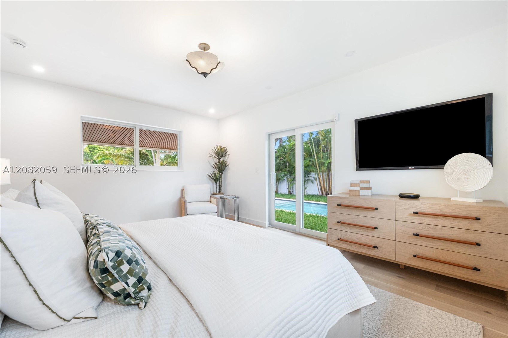10619 NE 10th Pl, Miami Shores FL 33138