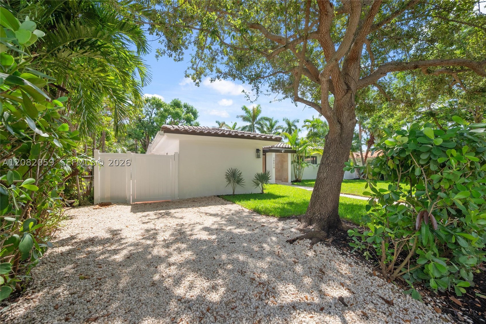 10619 NE 10th Pl, Miami Shores FL 33138