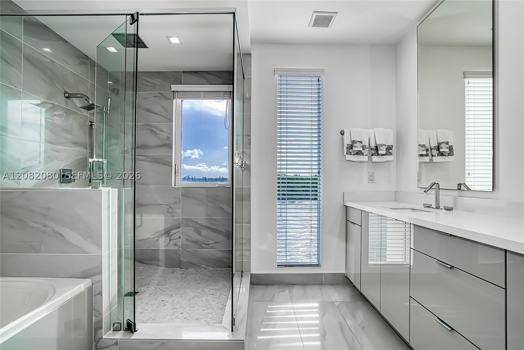 6100 N Ocean Dr #2N, Hollywood FL 33019