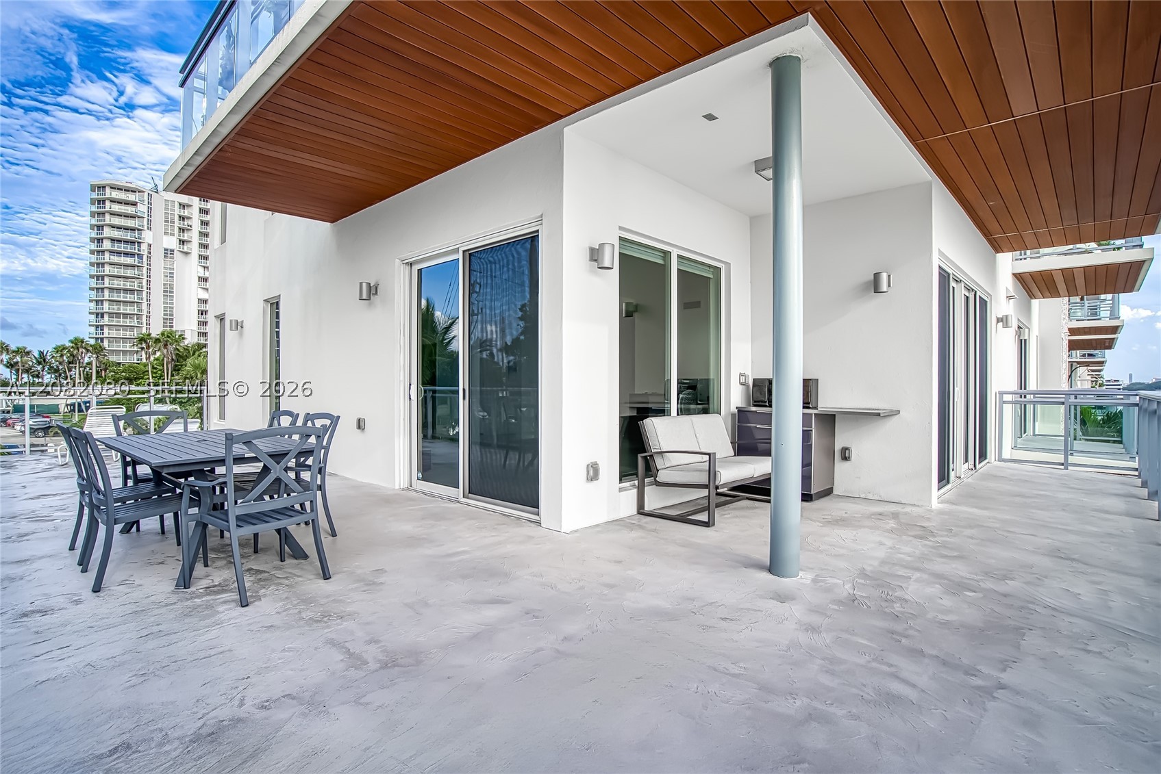6100 N Ocean Dr #2N, Hollywood FL 33019