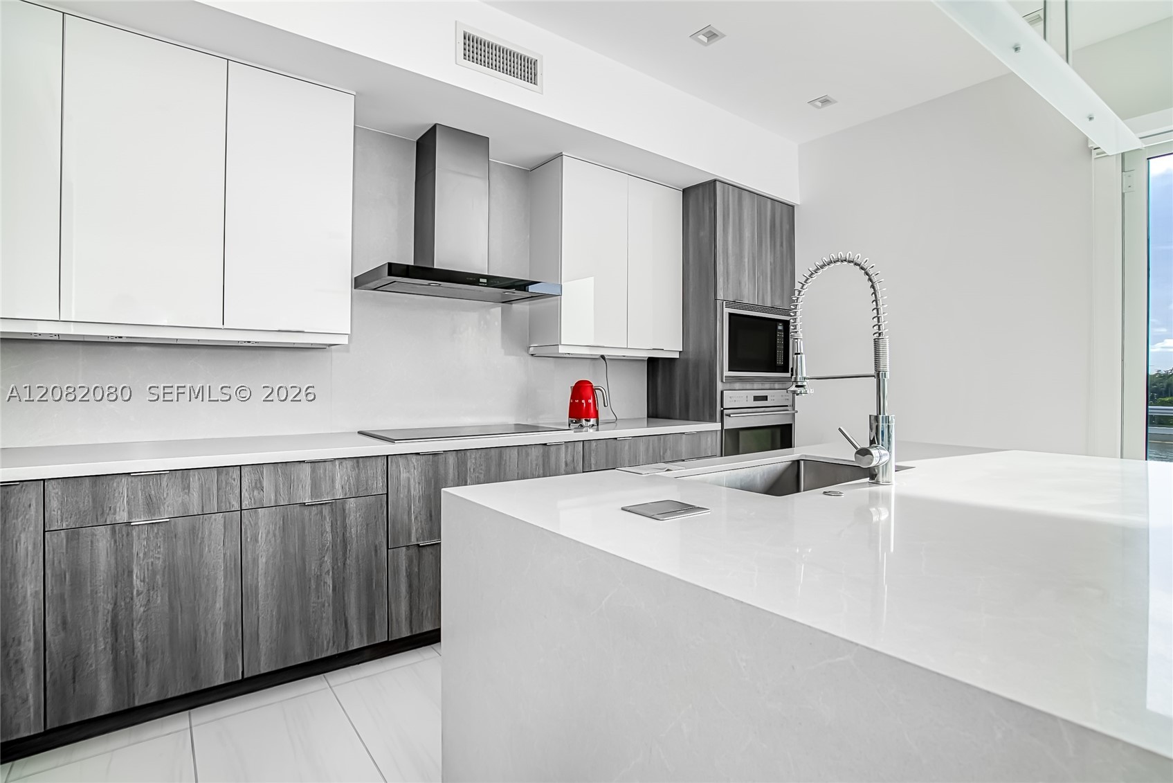 6100 N Ocean Dr #2N, Hollywood FL 33019