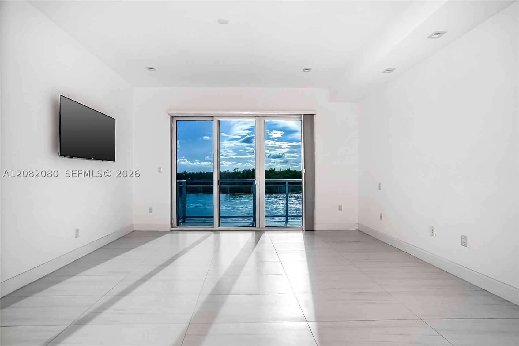 6100 N Ocean Dr #2N, Hollywood FL 33019