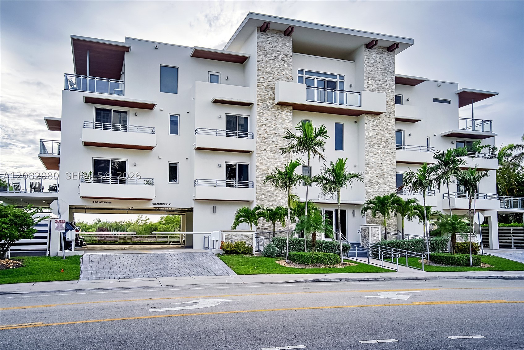 6100 N Ocean Dr #2N, Hollywood FL 33019