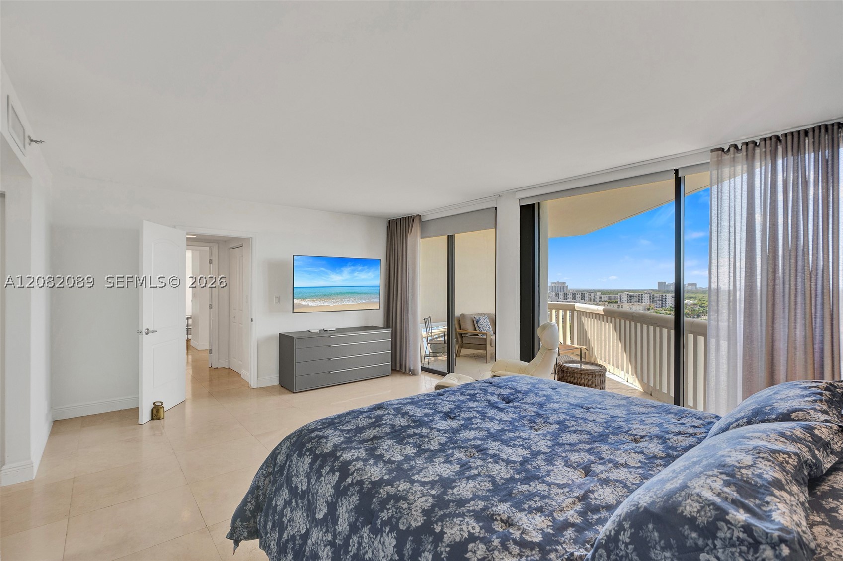1000 E Island Blvd #1403, Aventura FL 33160