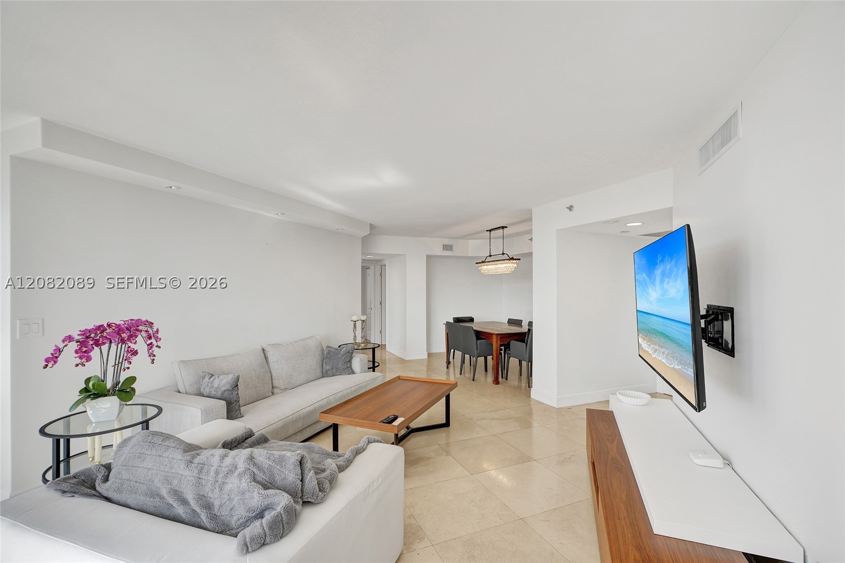 1000 E Island Blvd #1403, Aventura FL 33160