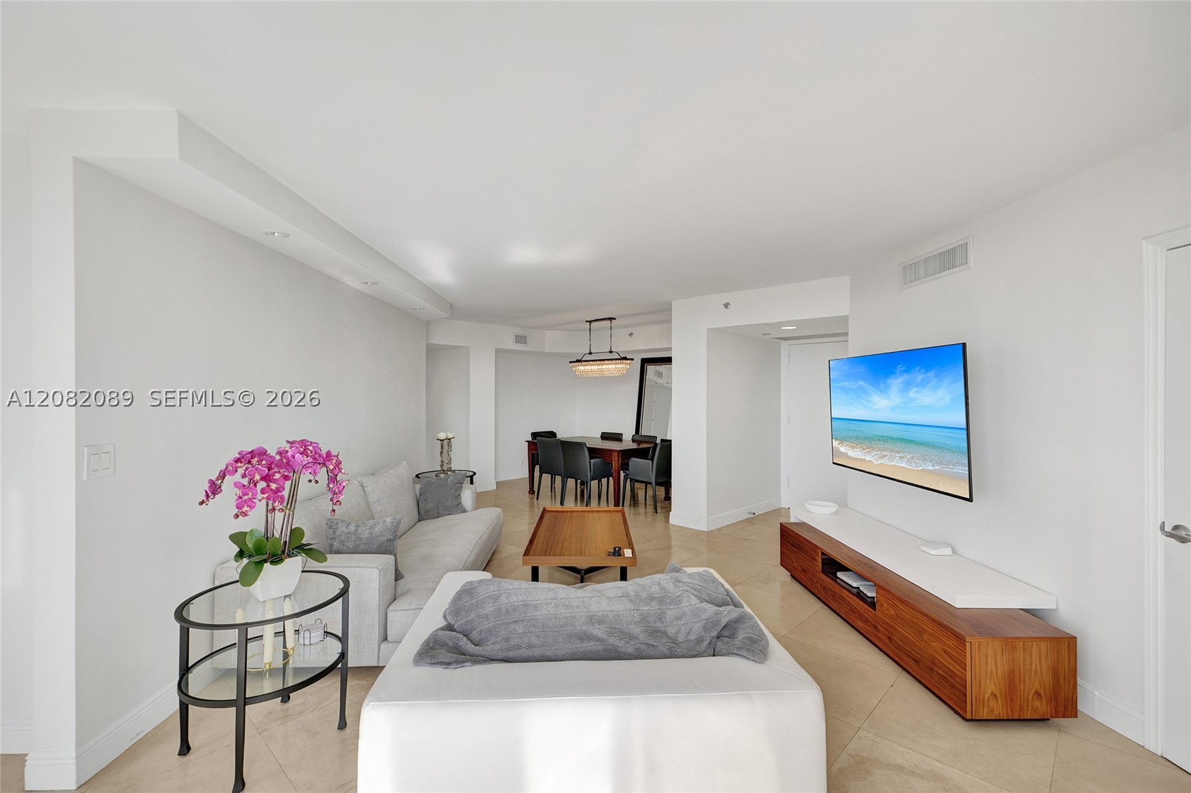 1000 E Island Blvd #1403, Aventura FL 33160