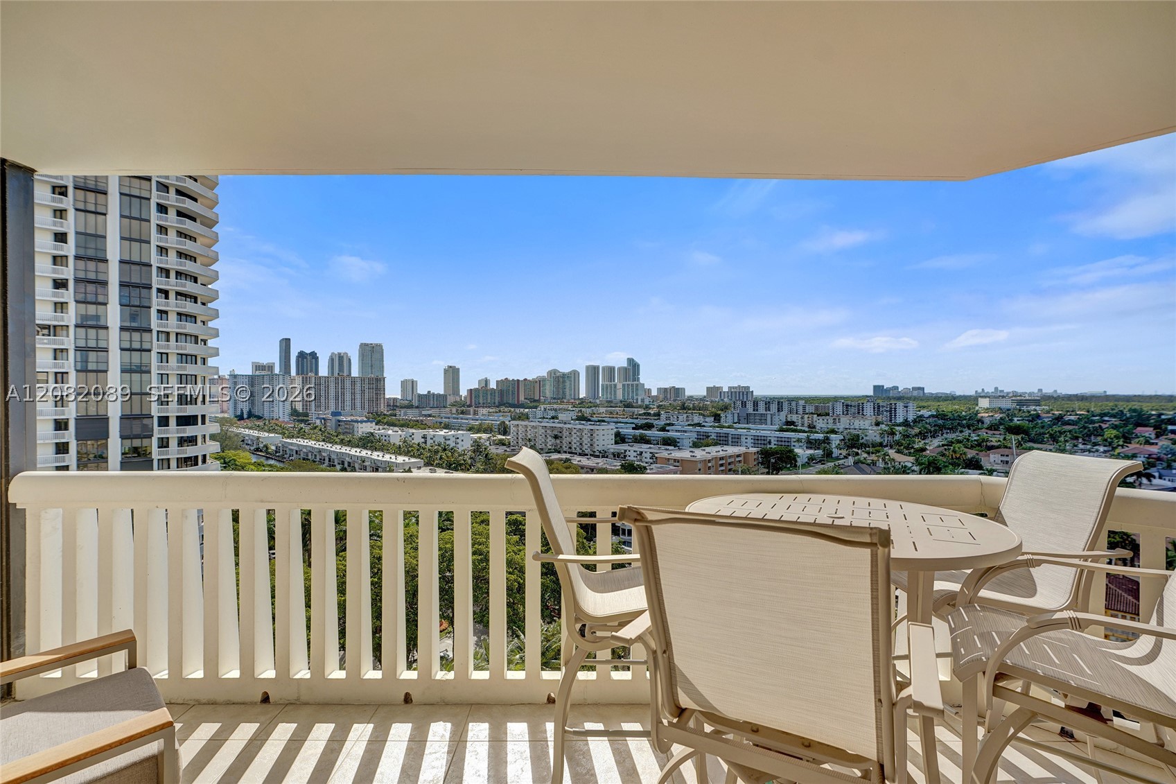 1000 E Island Blvd #1403, Aventura FL 33160