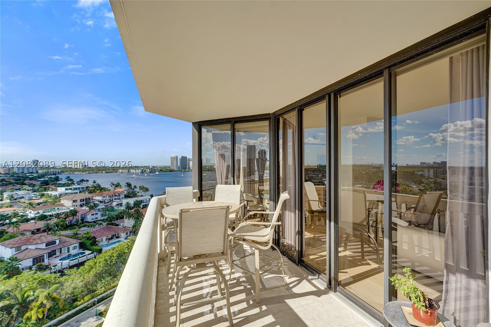 1000 E Island Blvd #1403, Aventura FL 33160