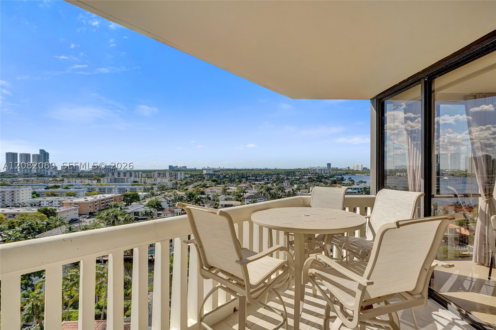 1000 E Island Blvd #1403, Aventura FL 33160
