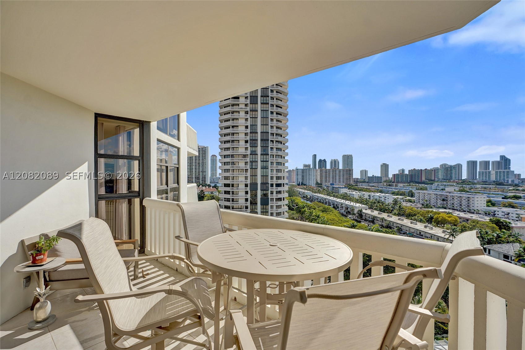 1000 E Island Blvd #1403, Aventura FL 33160