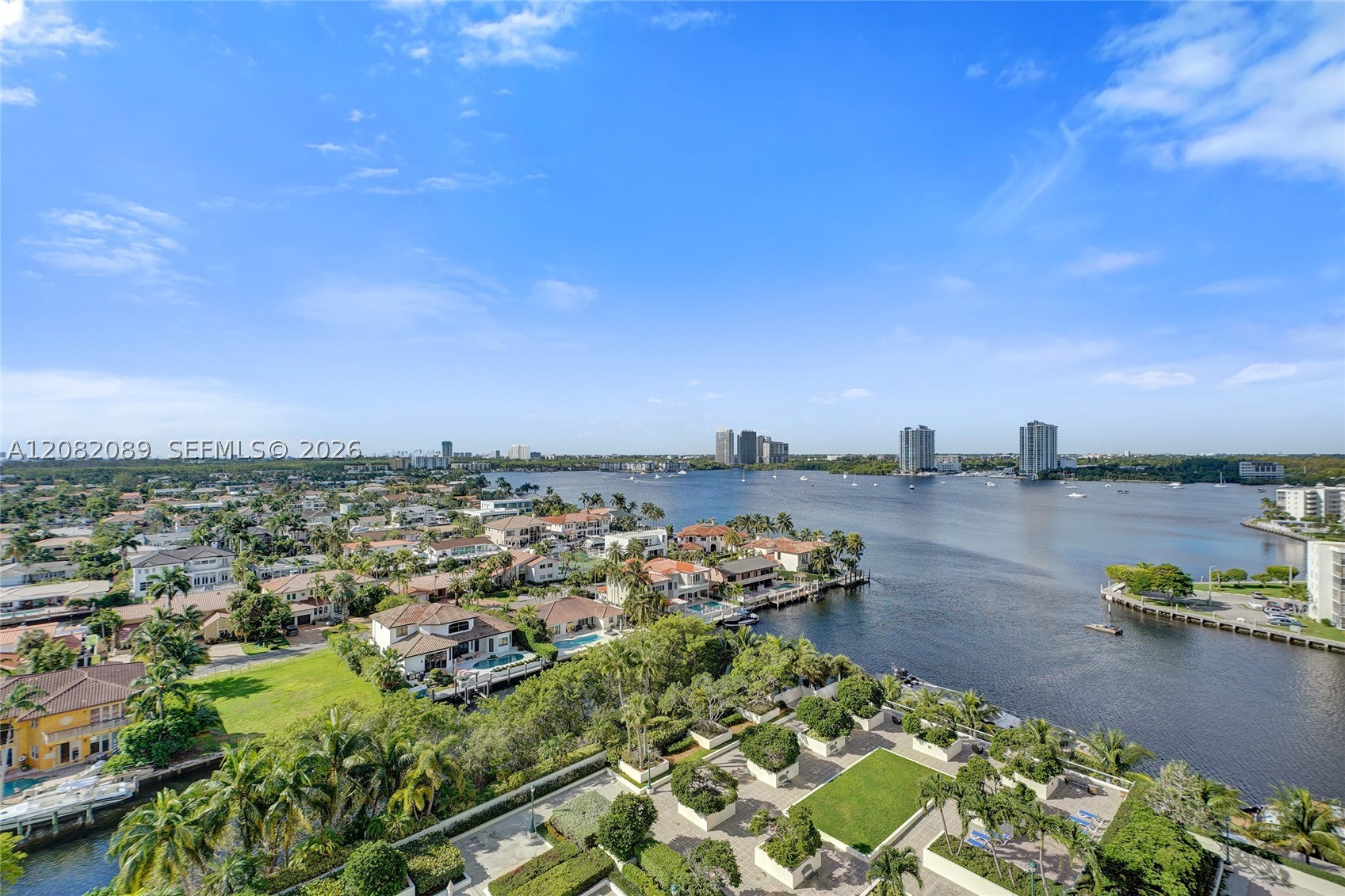 1000 E Island Blvd #1403, Aventura FL 33160