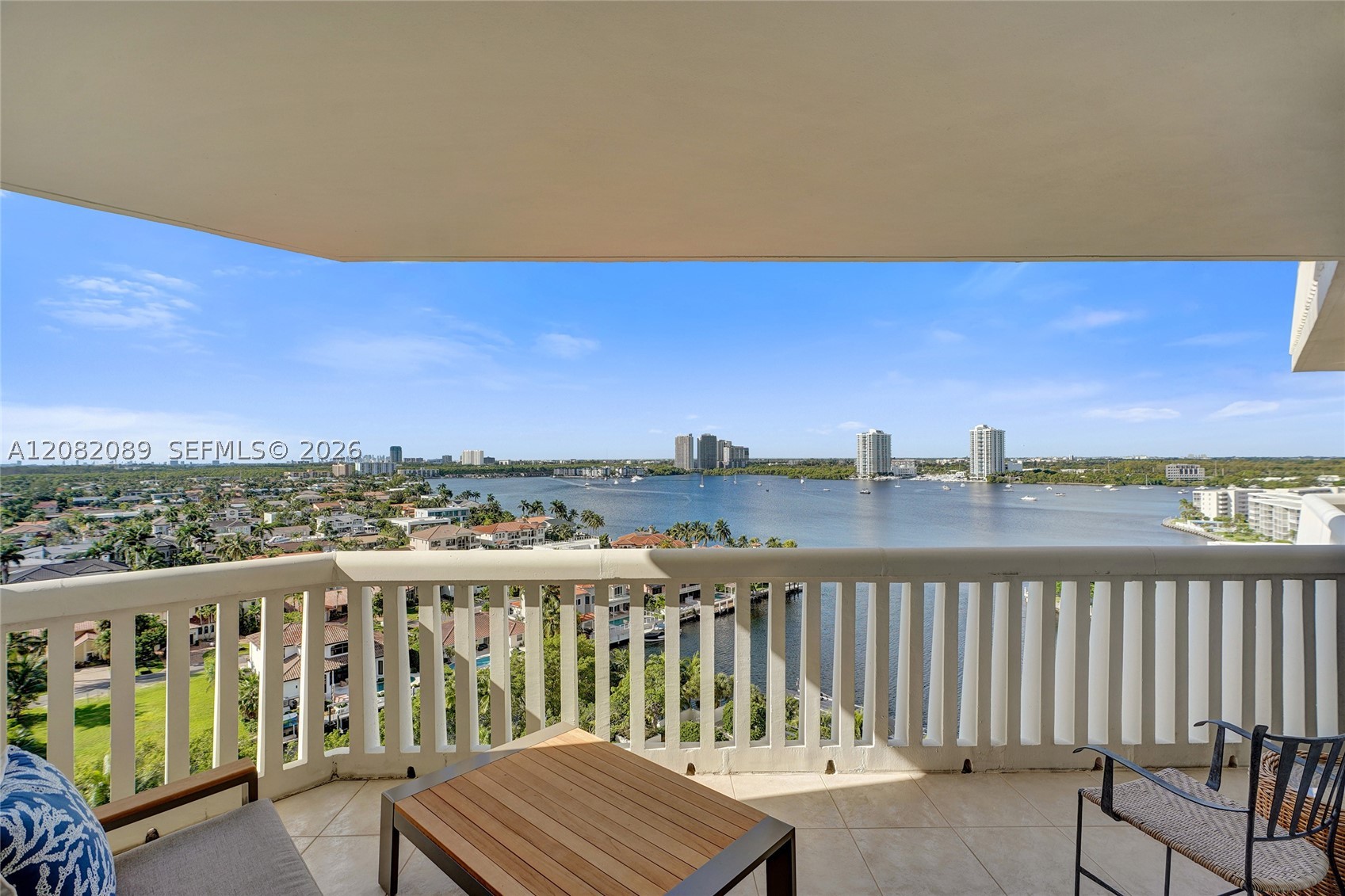 1000 E Island Blvd #1403, Aventura FL 33160