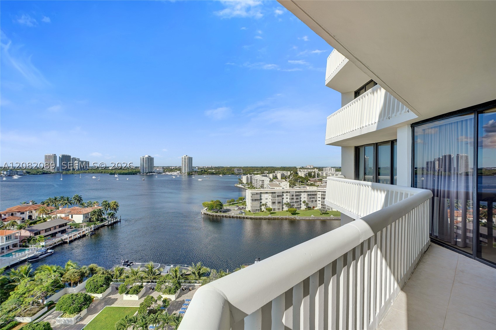 1000 E Island Blvd #1403, Aventura FL 33160