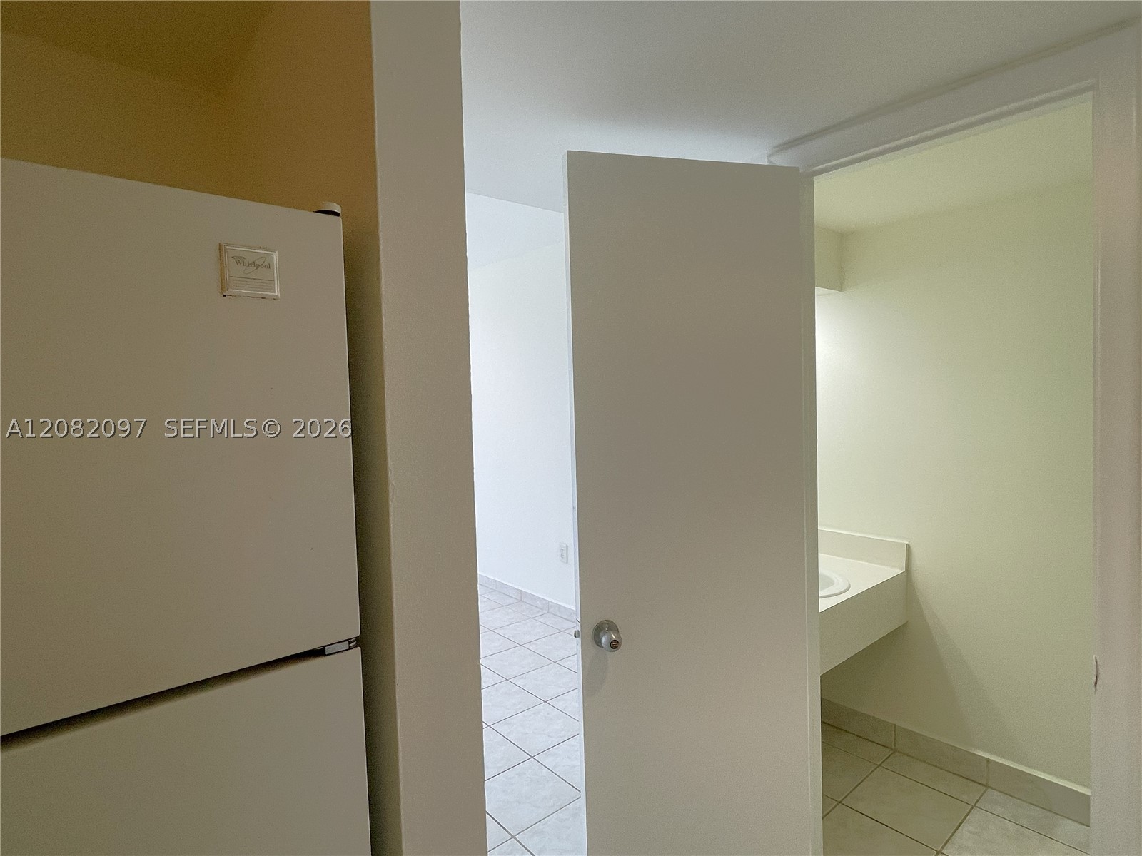 6904 N Kendall Dr #F405, Pinecrest FL 33156