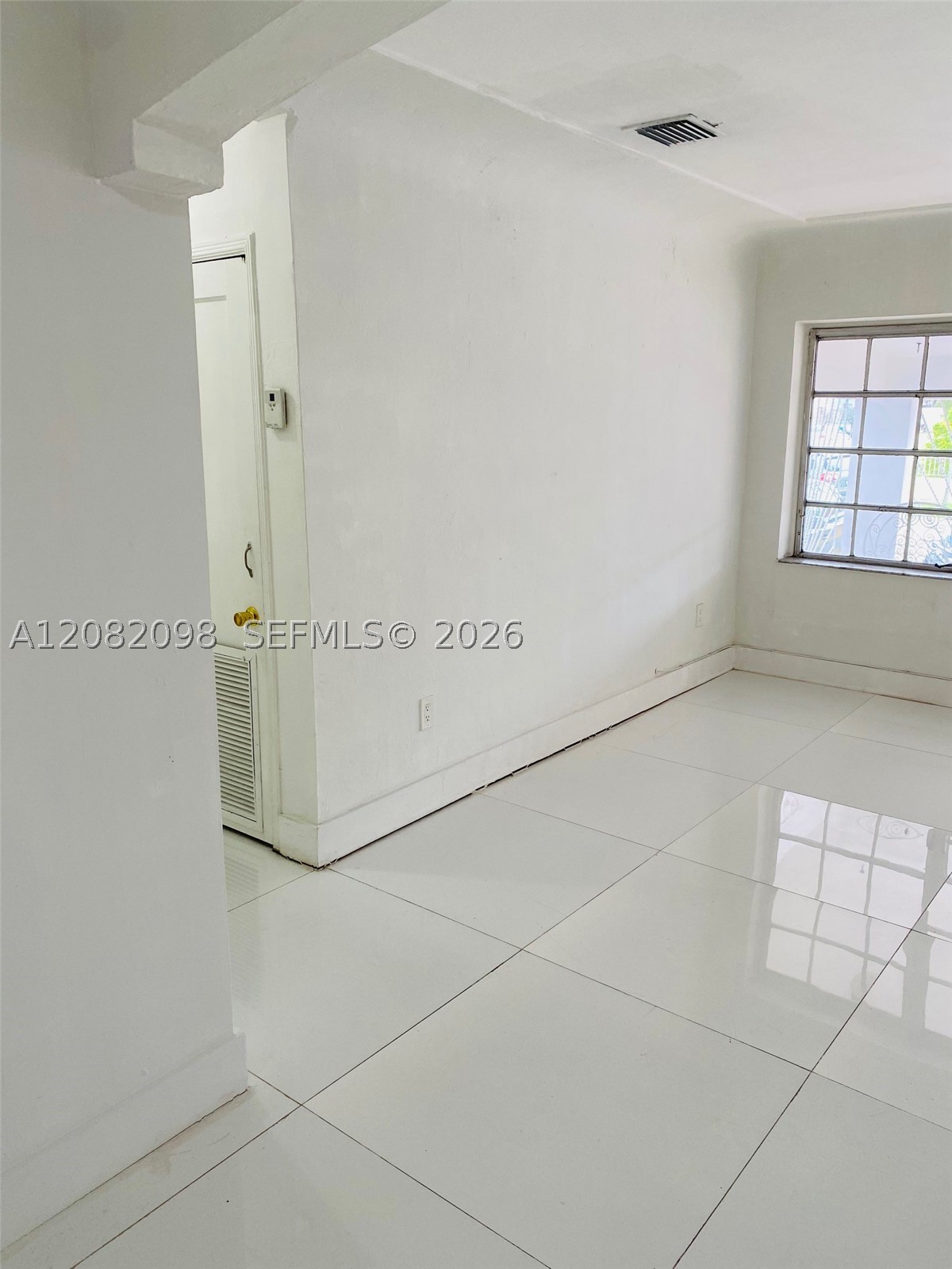 3335 SW 26th St #3335, Miami FL 33133