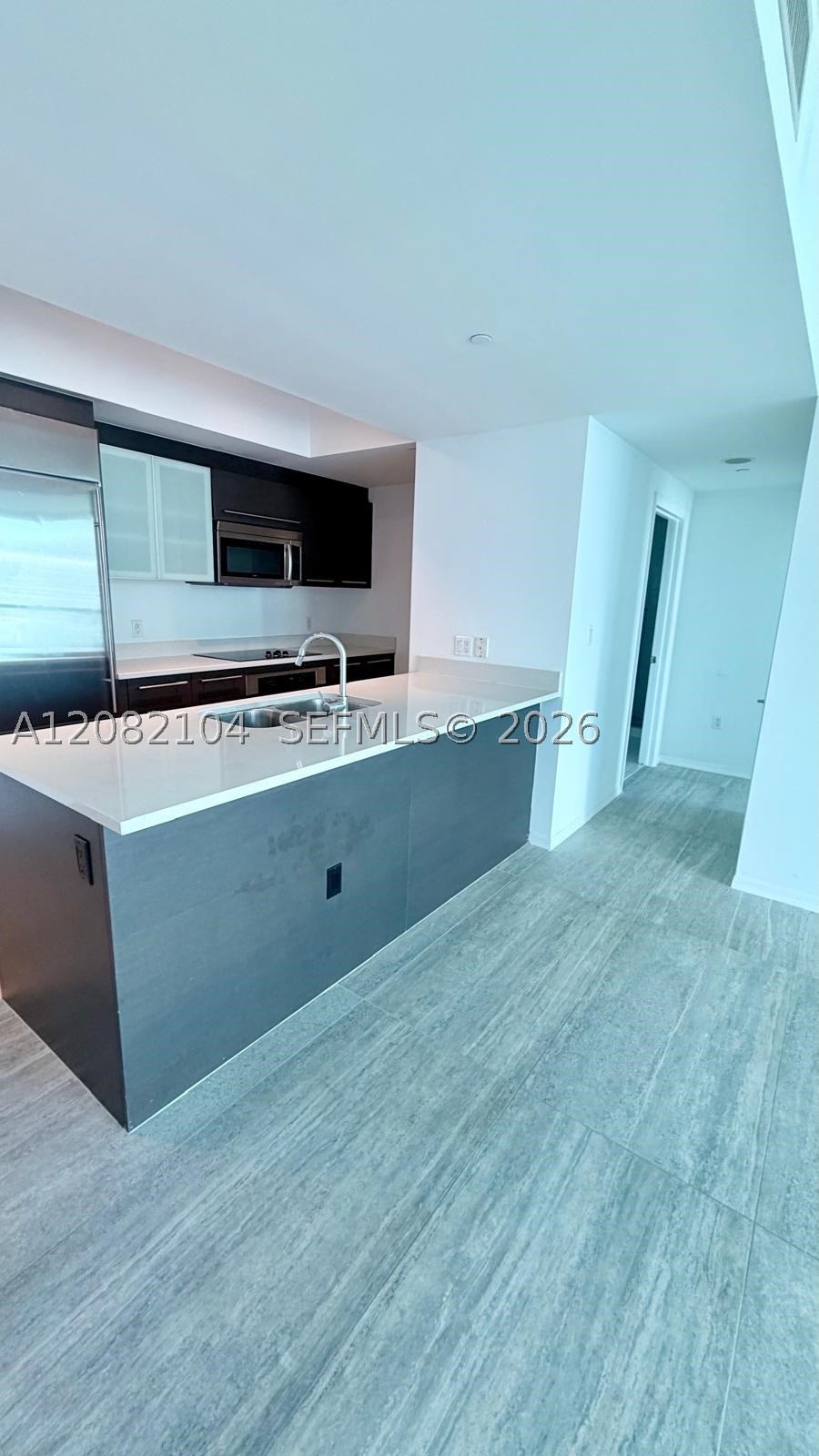 500 Brickell Ave #3003, Miami FL 33131