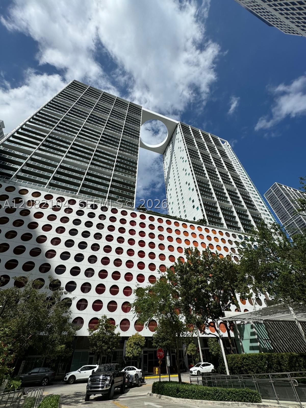 500 Brickell Ave #3003, Miami FL 33131