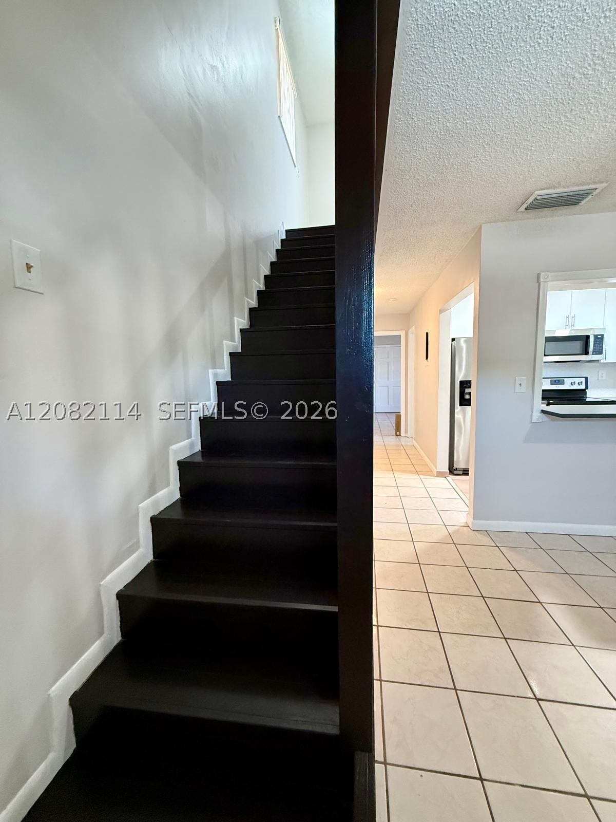 2433 SW 11th St, Miami FL 33135