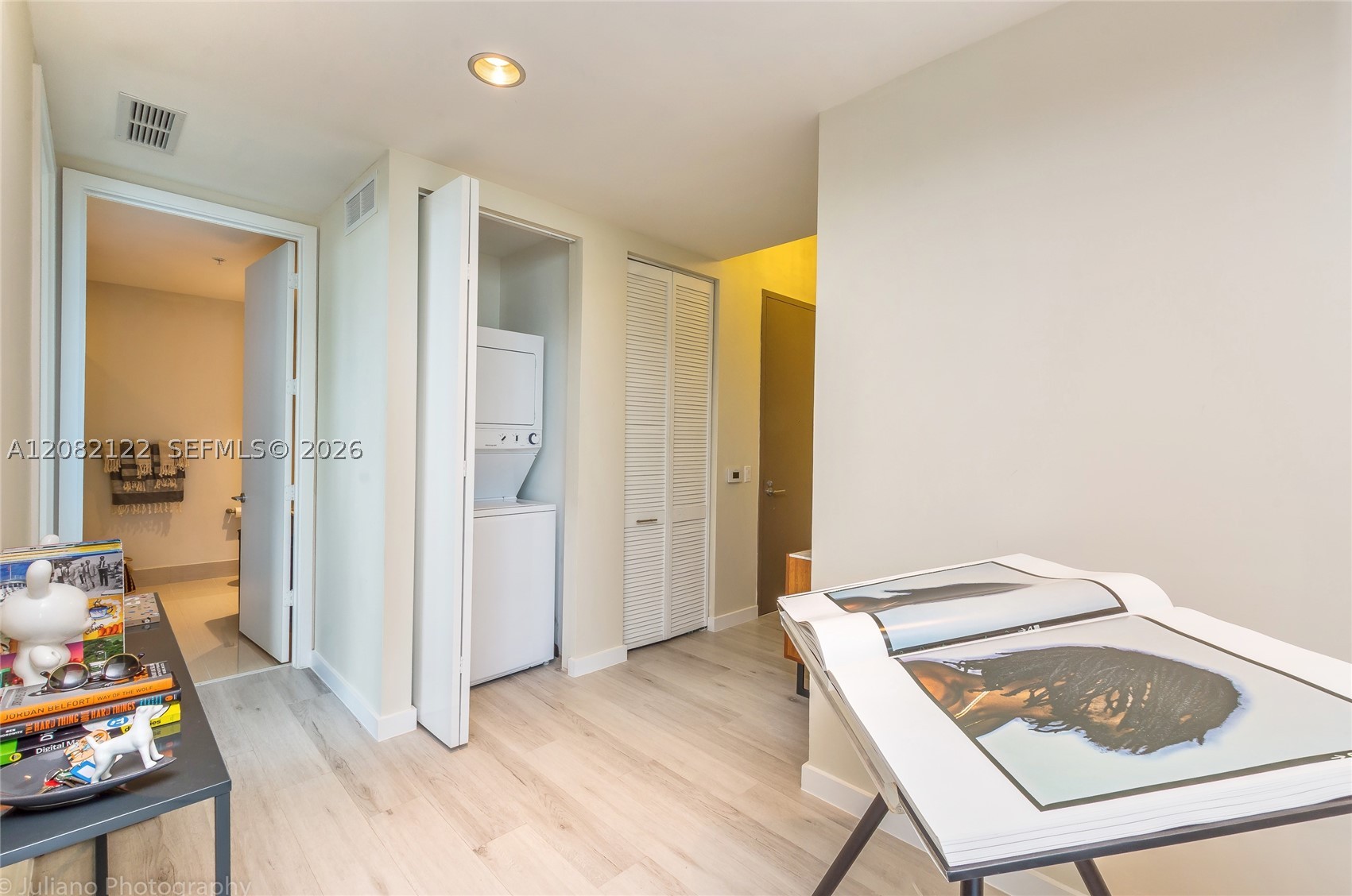 201 SW 17th Rd #807, Miami FL 33129