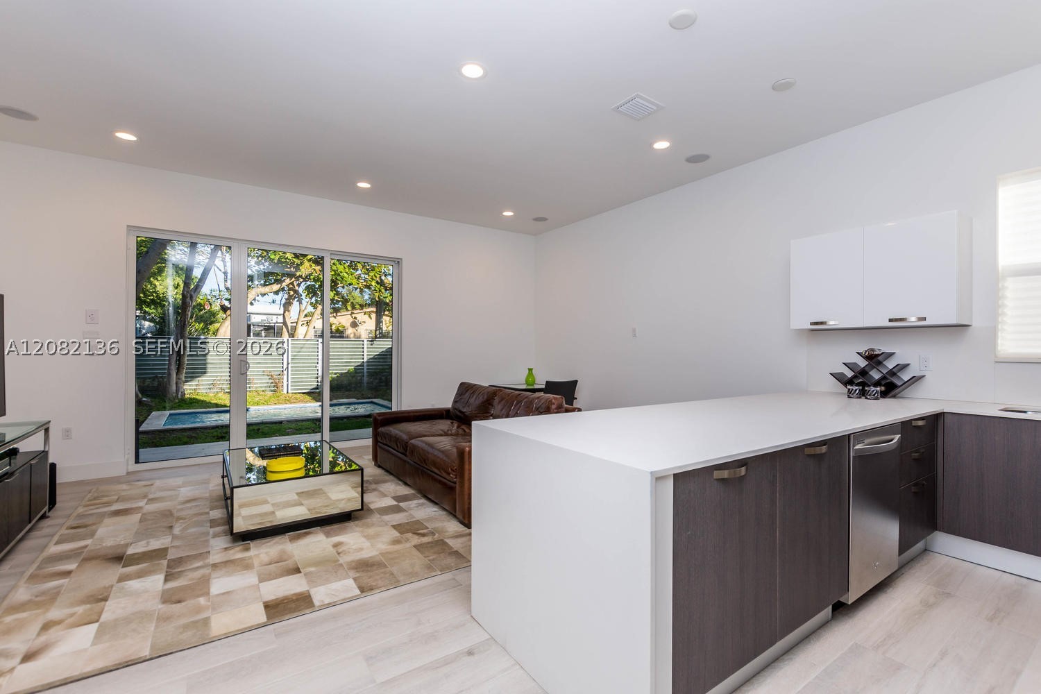 2875 SW 33rd Ct #2875, Miami FL 33133