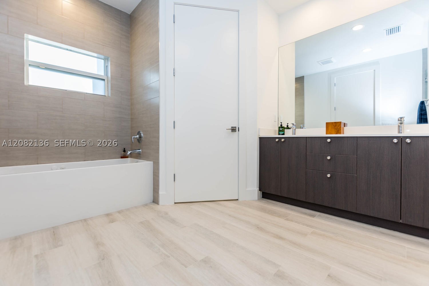 2875 SW 33rd Ct #2875, Miami FL 33133