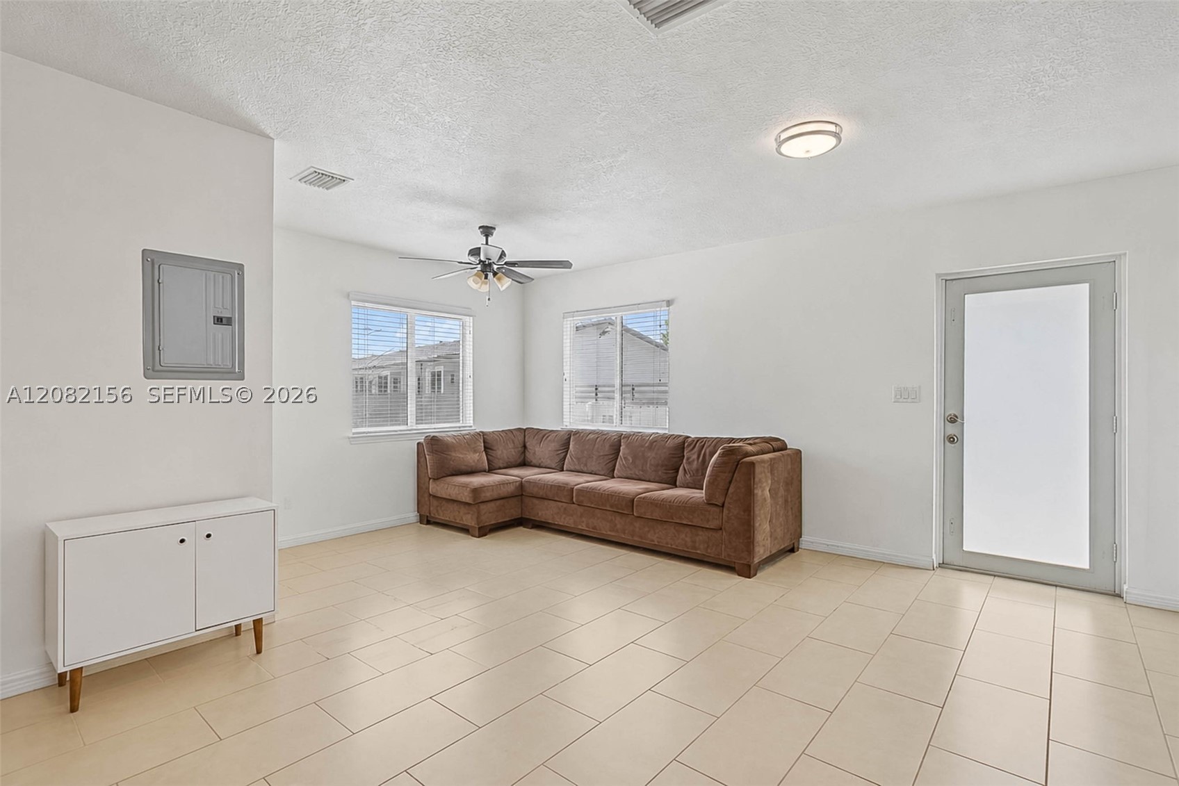 10711 SW 70th St, Miami FL 33173