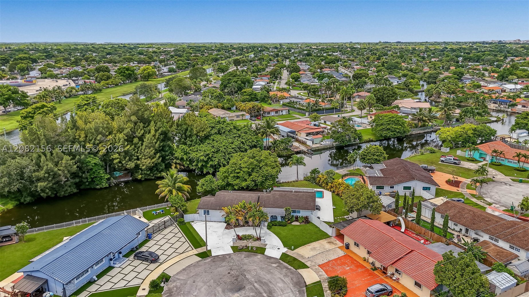 10711 SW 70th St, Miami FL 33173