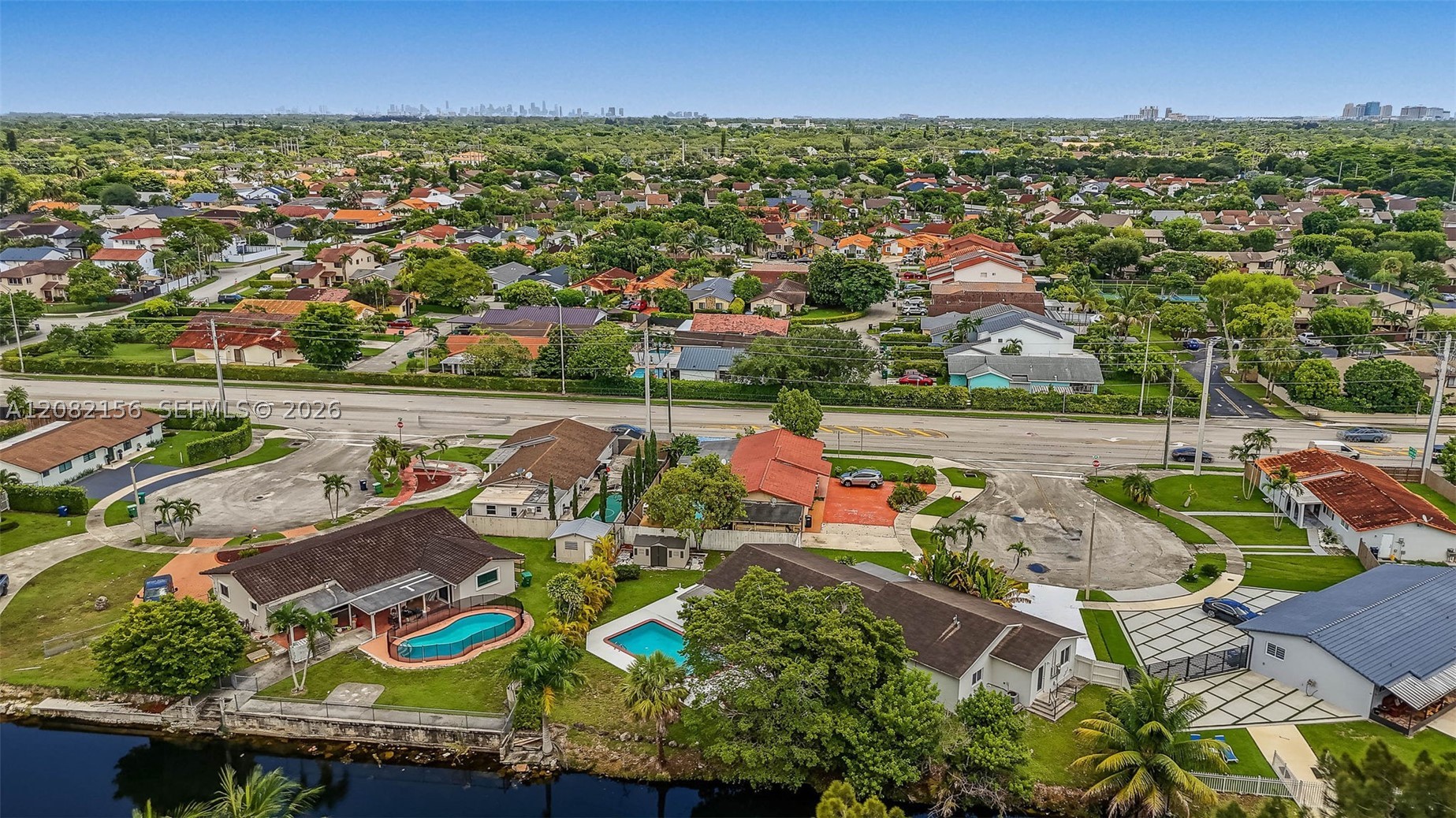 10711 SW 70th St, Miami FL 33173