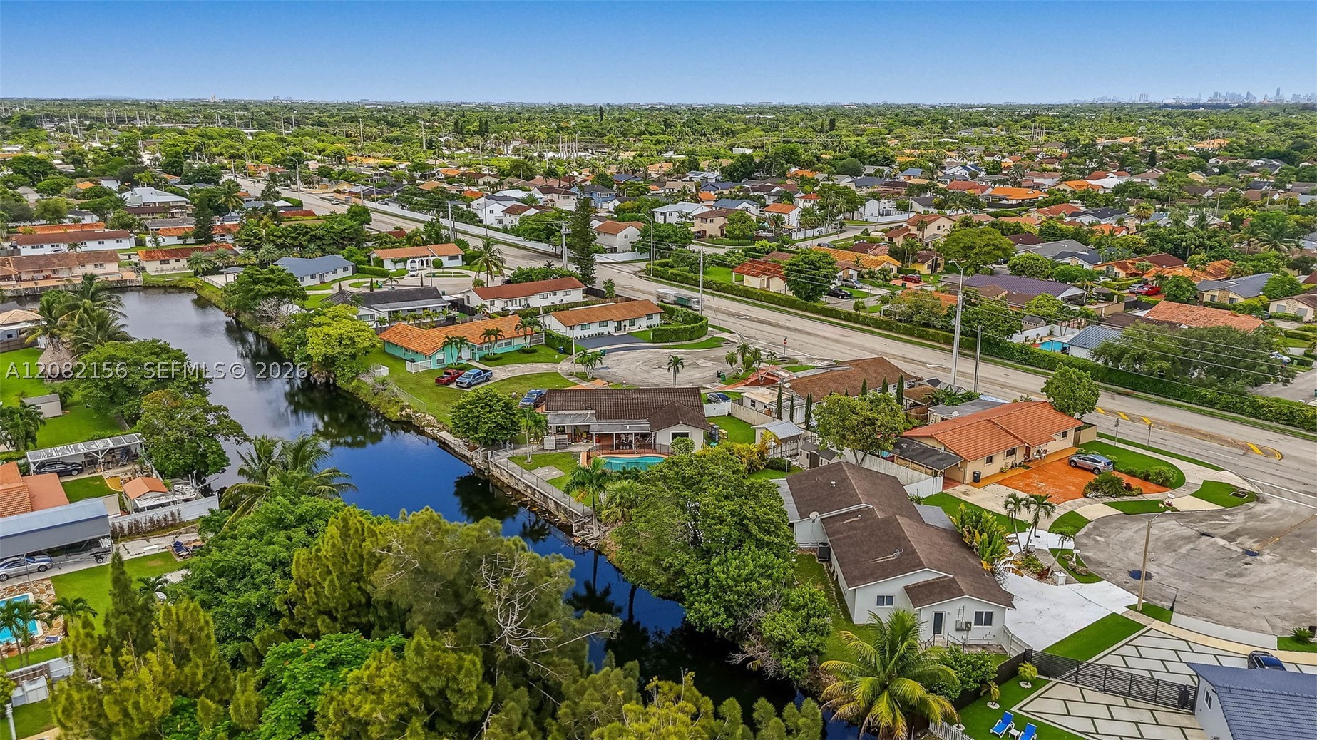 10711 SW 70th St, Miami FL 33173