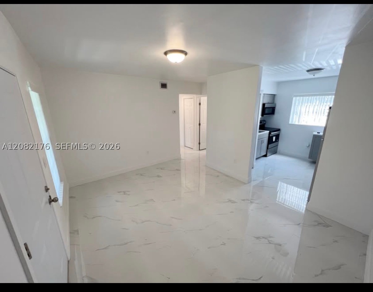 752 NW 4th St #5, Miami FL 33128