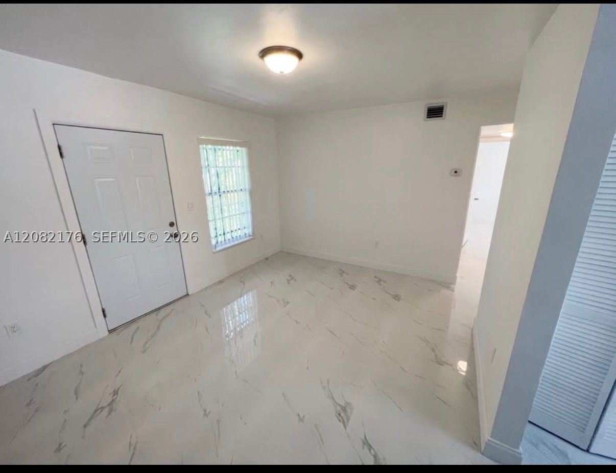 752 NW 4th St #5, Miami FL 33128