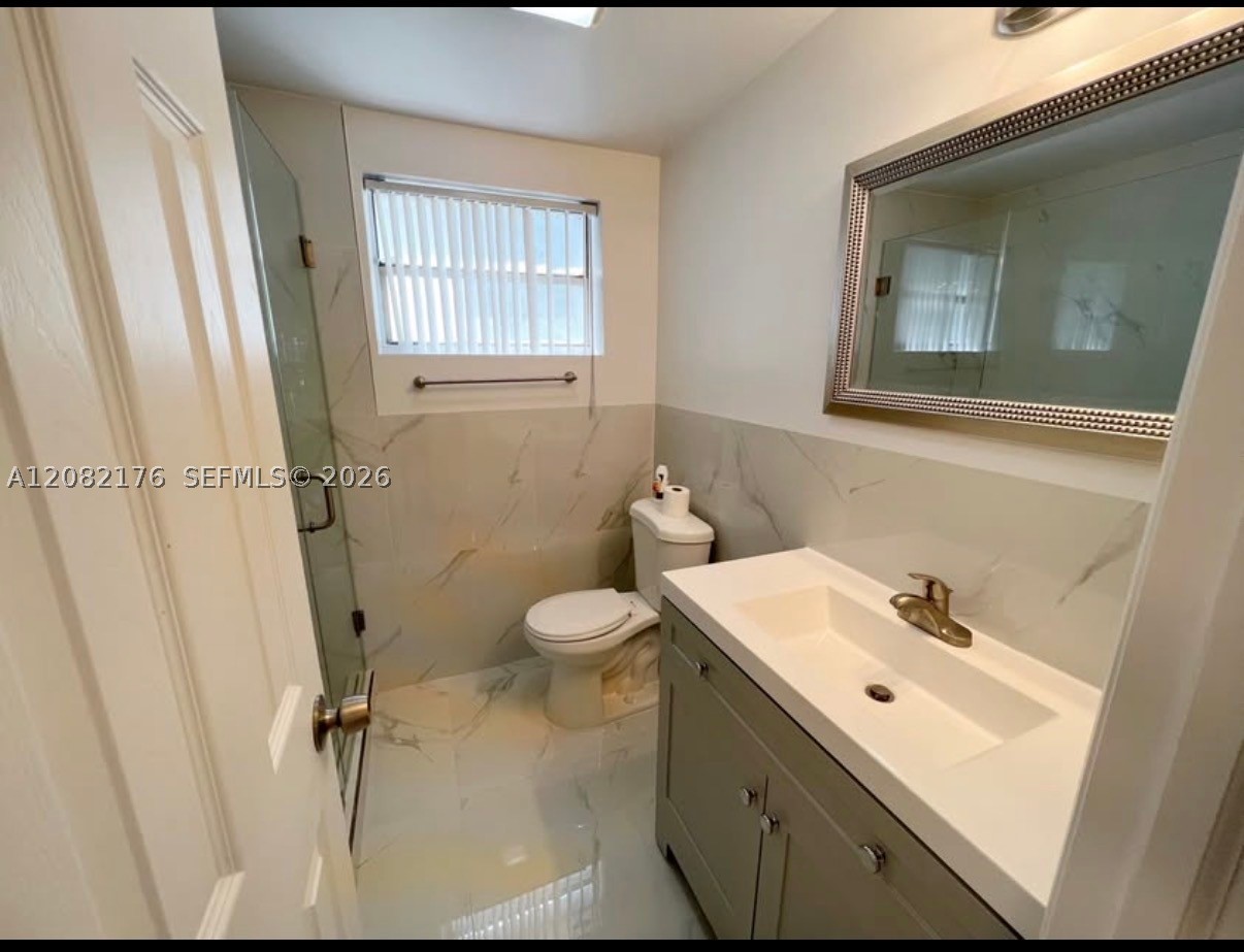 752 NW 4th St #5, Miami FL 33128