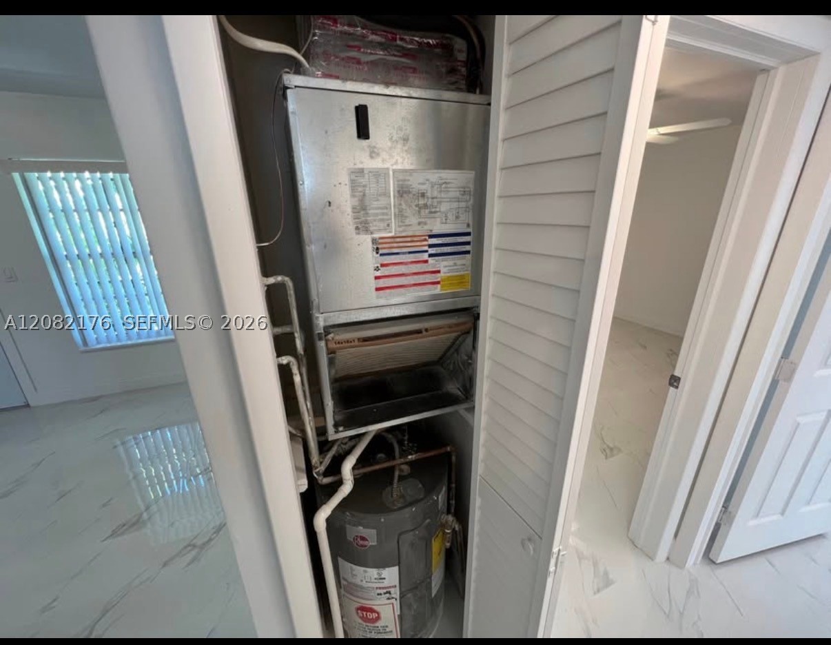 752 NW 4th St #5, Miami FL 33128