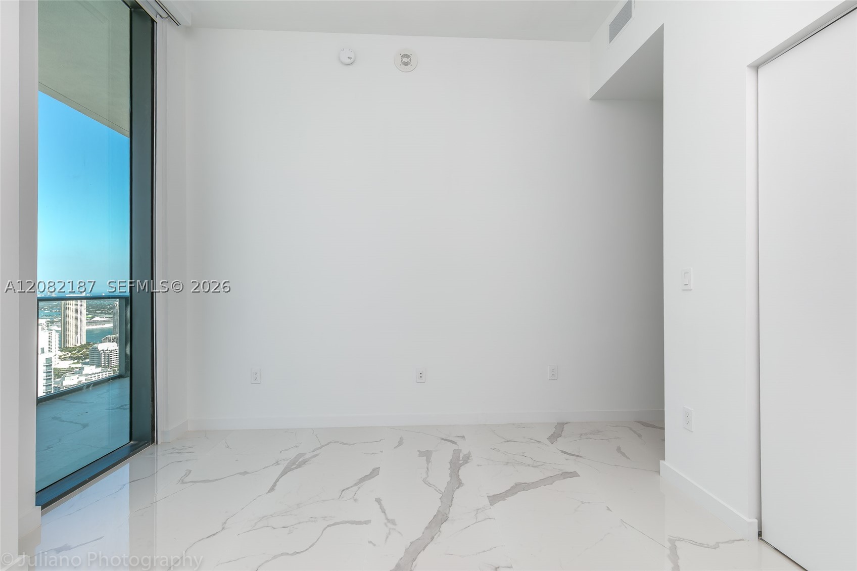 1300 S Miami Ave #PH5101, Miami FL 33130