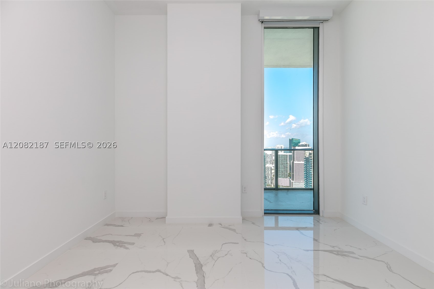 1300 S Miami Ave #PH5101, Miami FL 33130