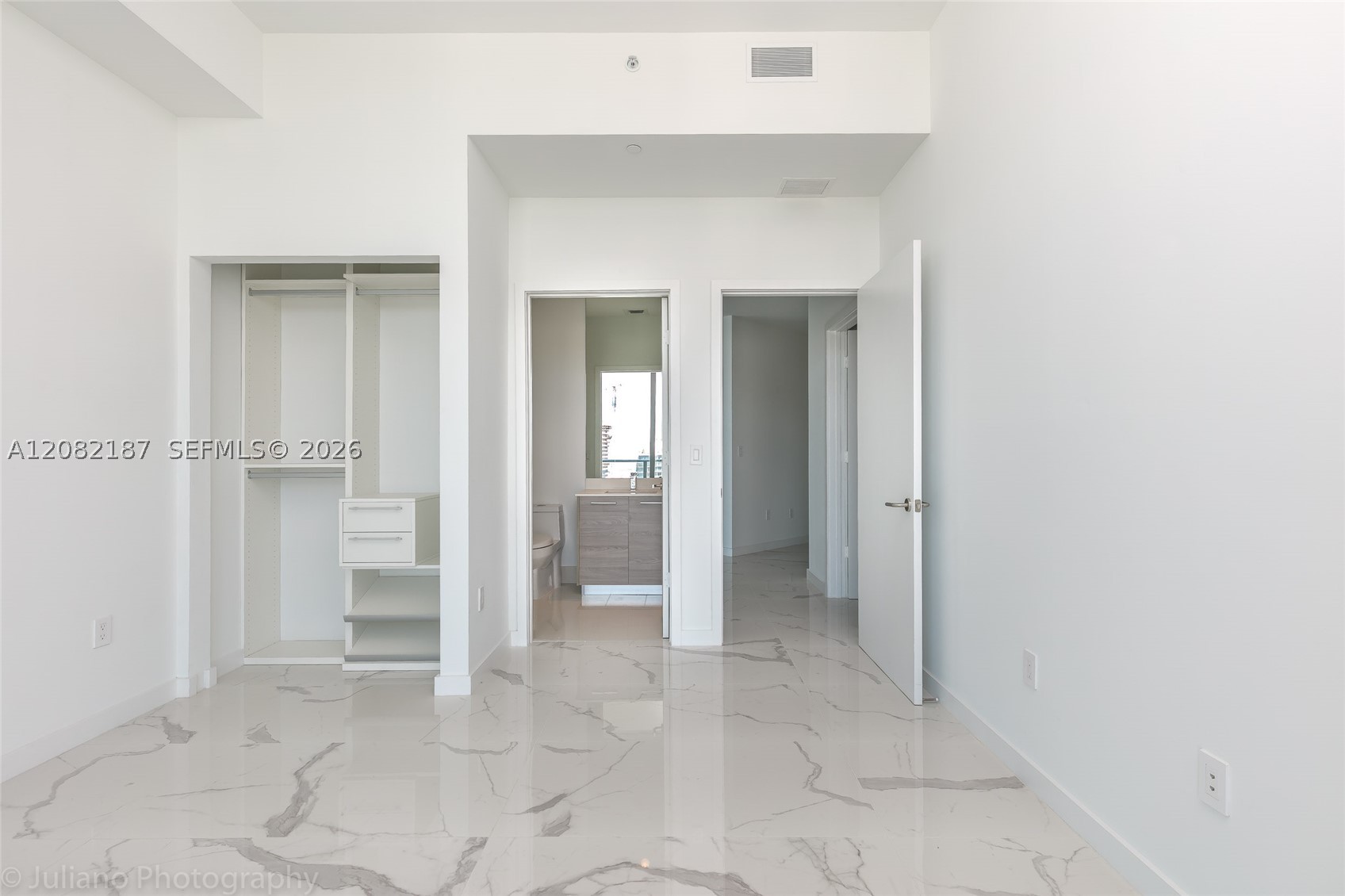 1300 S Miami Ave #PH5101, Miami FL 33130