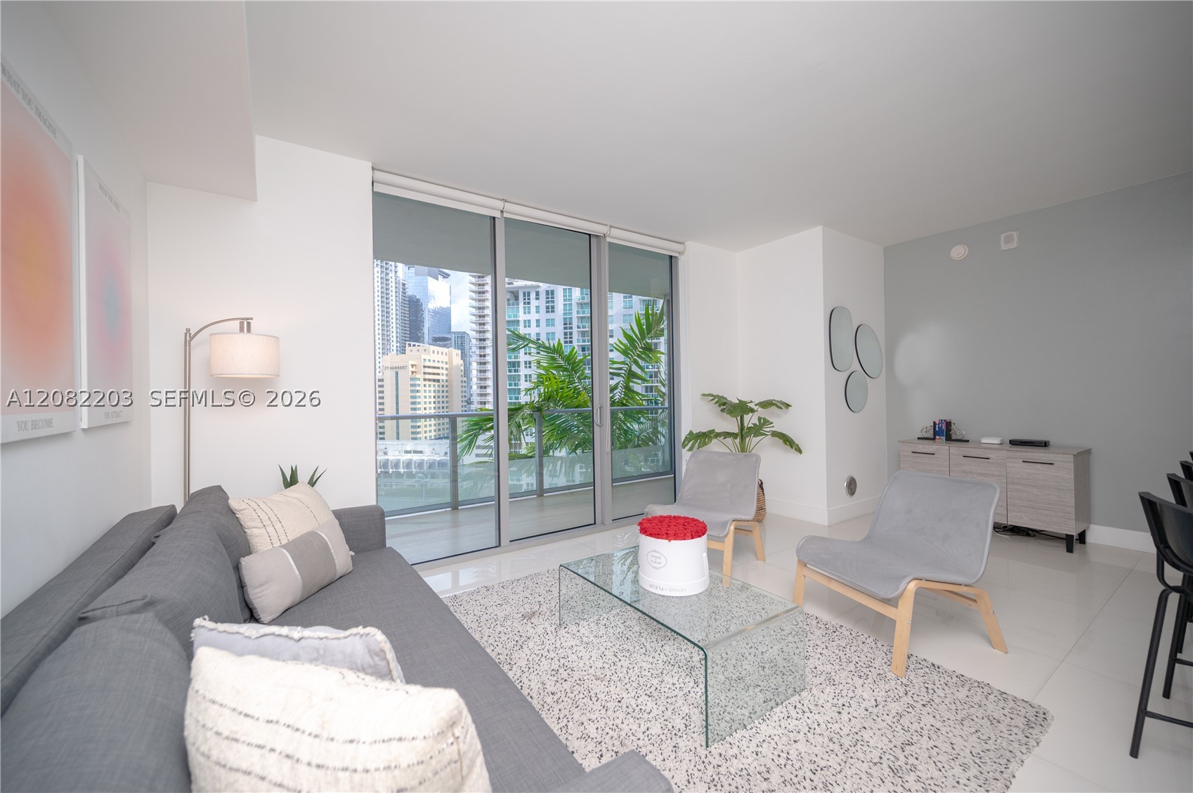 1300 Brickell Bay Dr #1601, Miami FL 33131