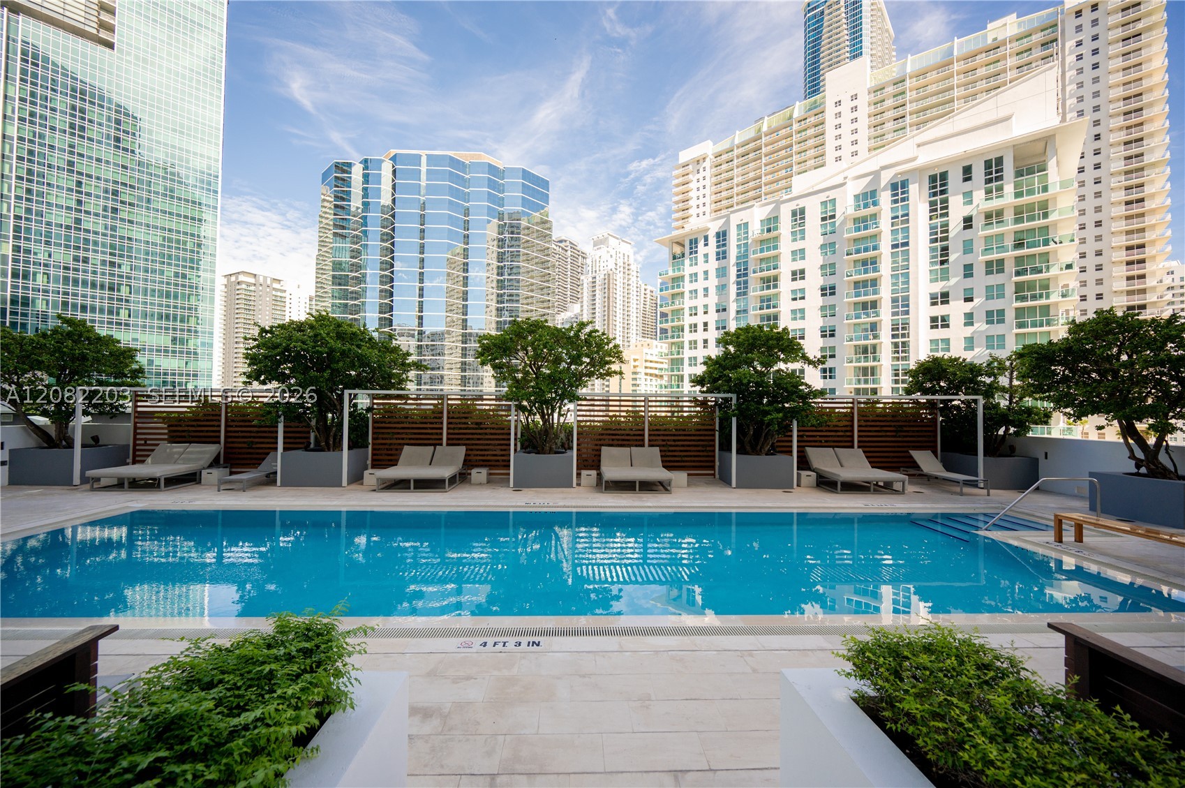 1300 Brickell Bay Dr #1601, Miami FL 33131